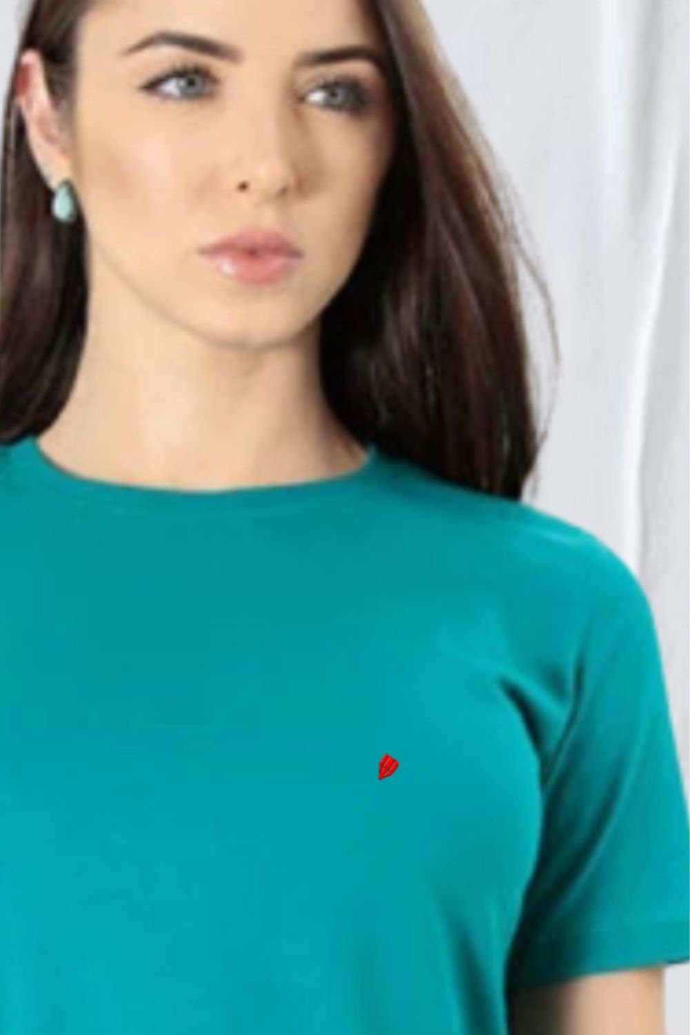 camiseta baby long essencial conceito prisma gola careca det 2